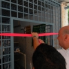 Il Dr George taglia il nastro inaugurale