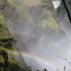 Arcobaleno fra le gole della cascata