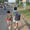 Così si va a scuola : a piedi