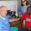 Anche il Capovillaggio si visita dal Dr George